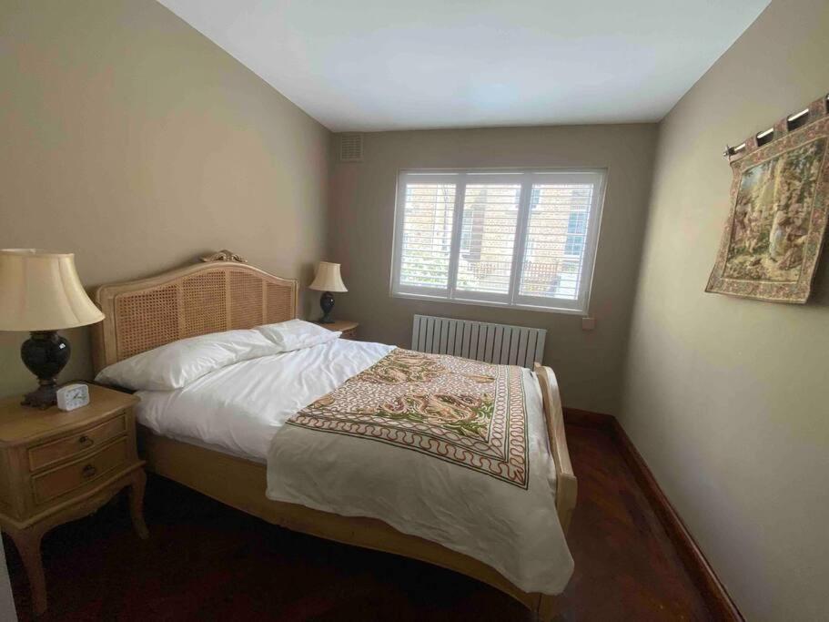 2 Double Bedroom Charming Chelsea Apartment Лондон Экстерьер фото